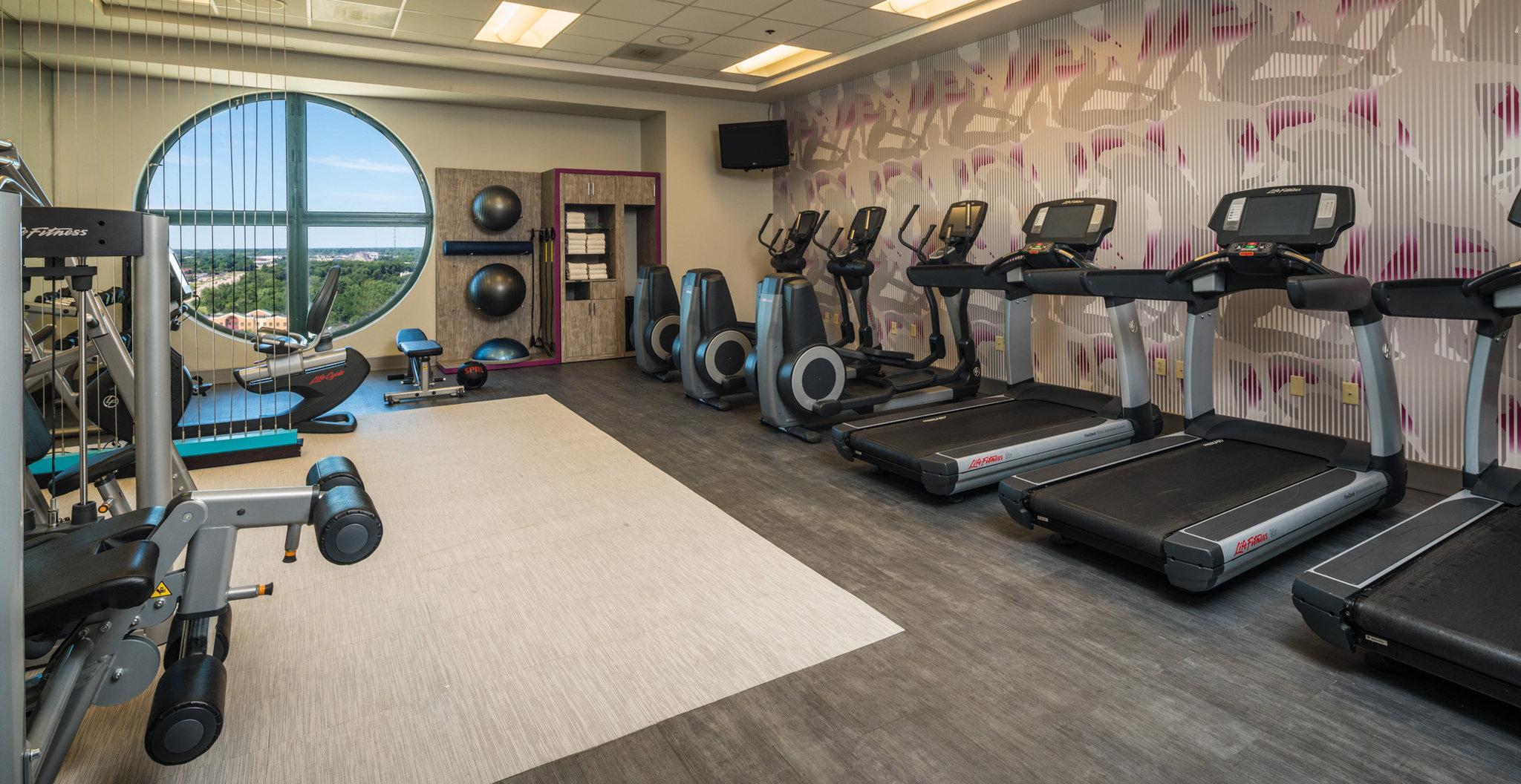 Crowne Plaza Springfield Convention Center By Ihg Otel Dış mekan fotoğraf